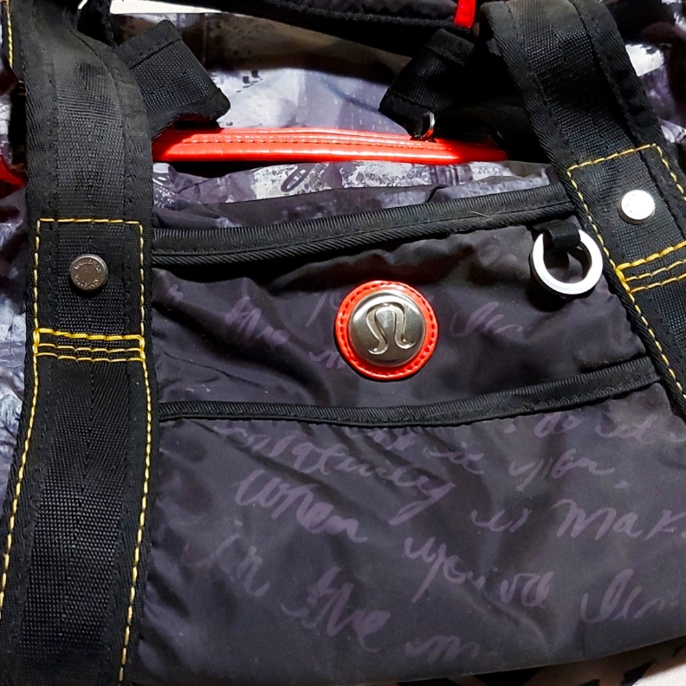 Lululemon gym bag